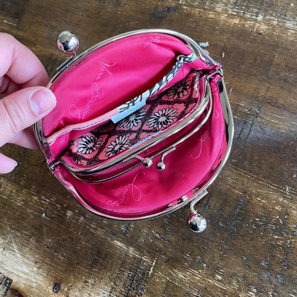 EUC Vera Bradley Double Kiss Lock Pouch - Picture 3 of 6